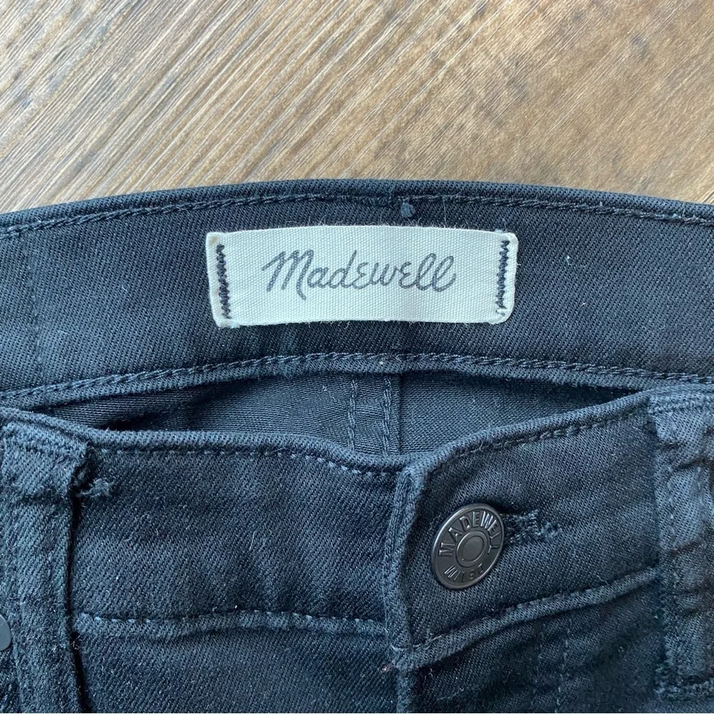 Madewell Black Skinny Jeans (26) - Picture 2 of 6